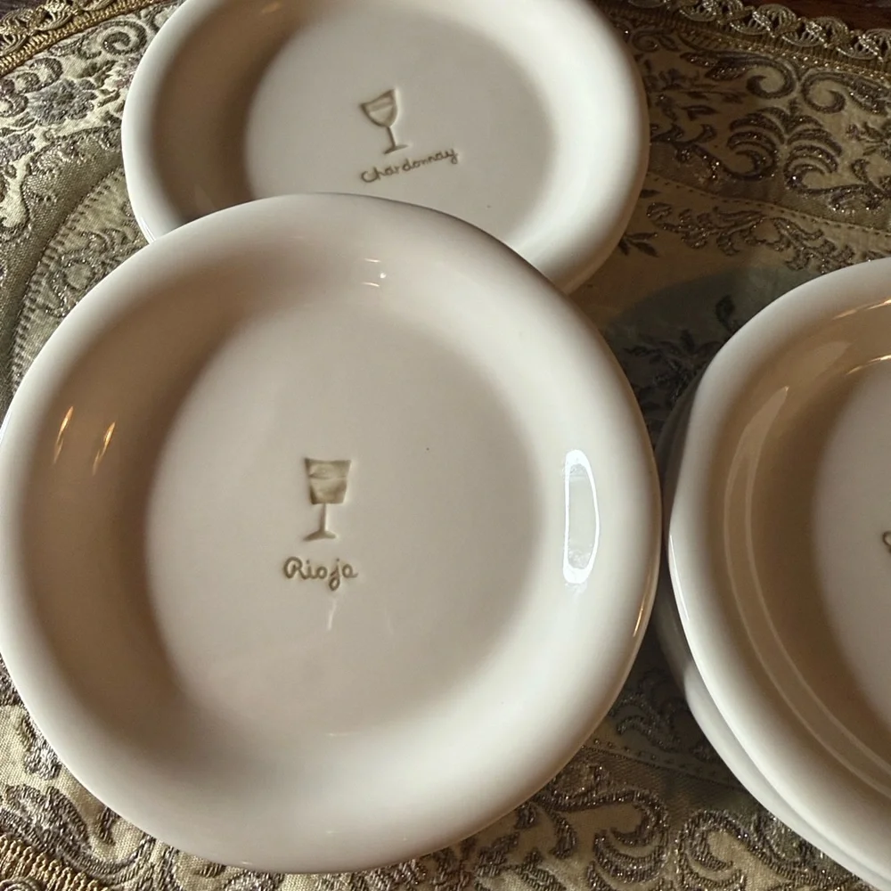 6 Williams Sonoma 6 inch appetizer plates